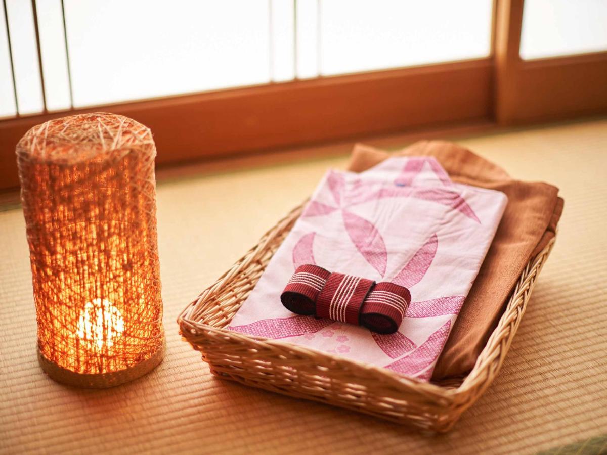 Ooedo Onsen Monogatari Dogo 传统日式旅馆 3*