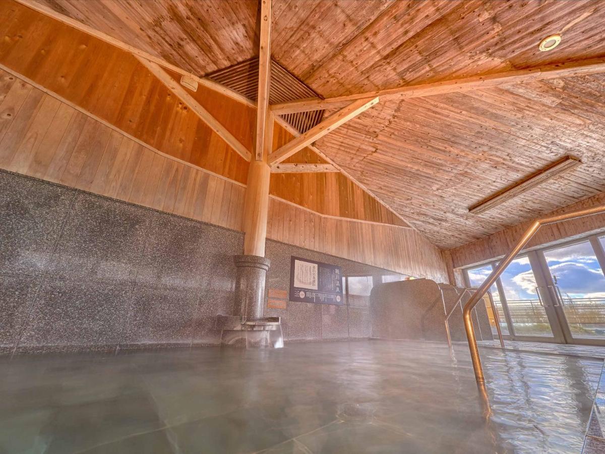 传统日式旅馆 Ooedo Onsen Monogatari Dogo 3*