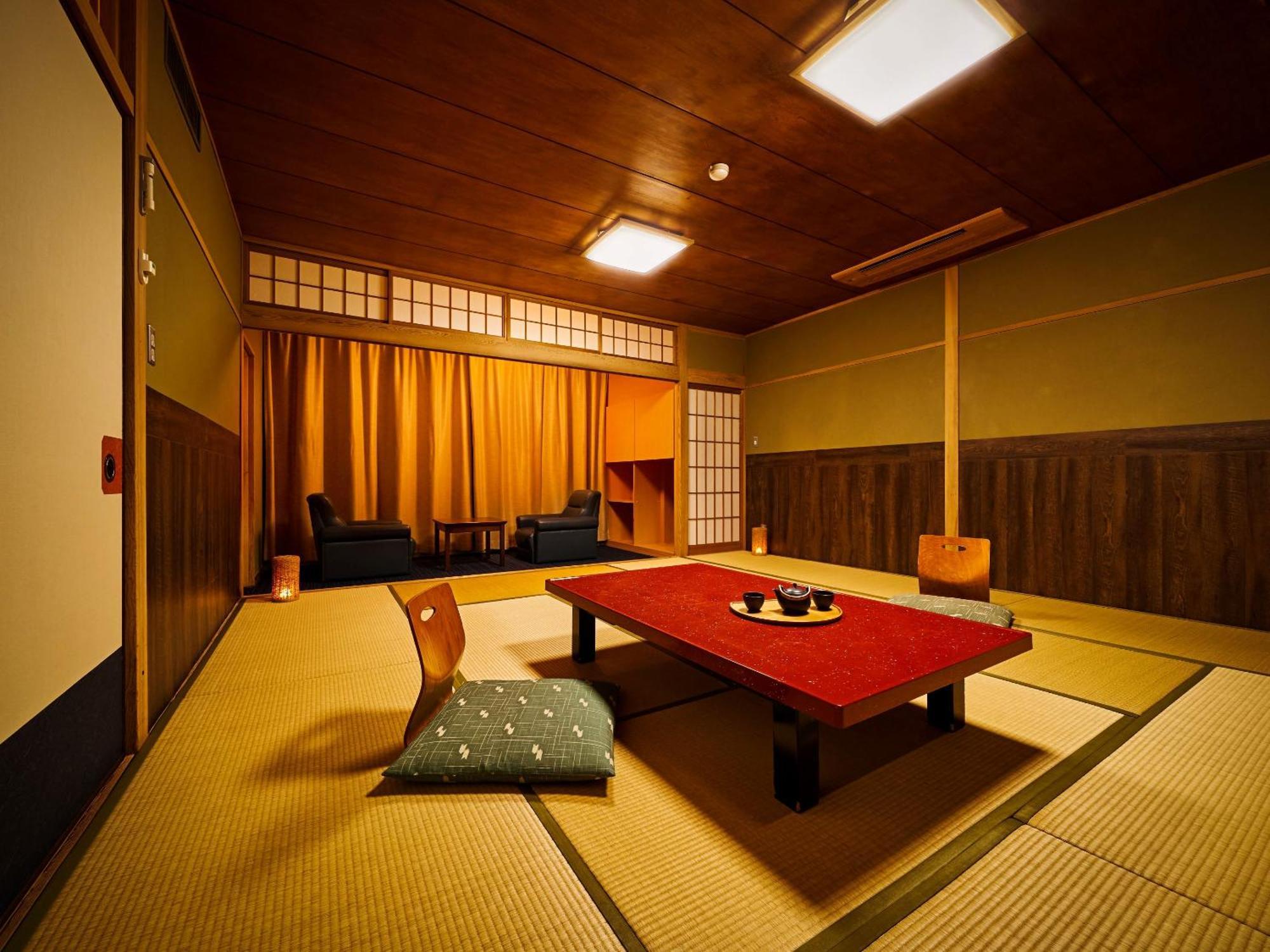 传统日式旅馆 Ooedo Onsen Monogatari Dogo 松山